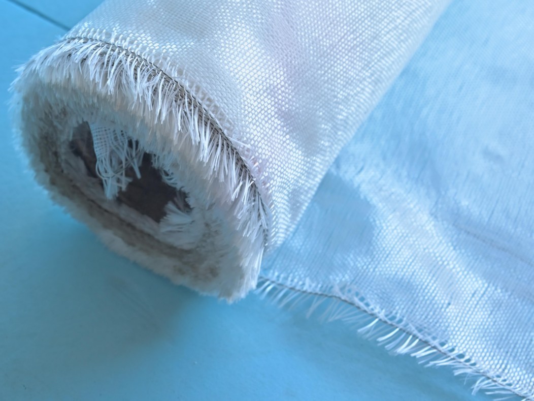 中碱玻璃纤维布