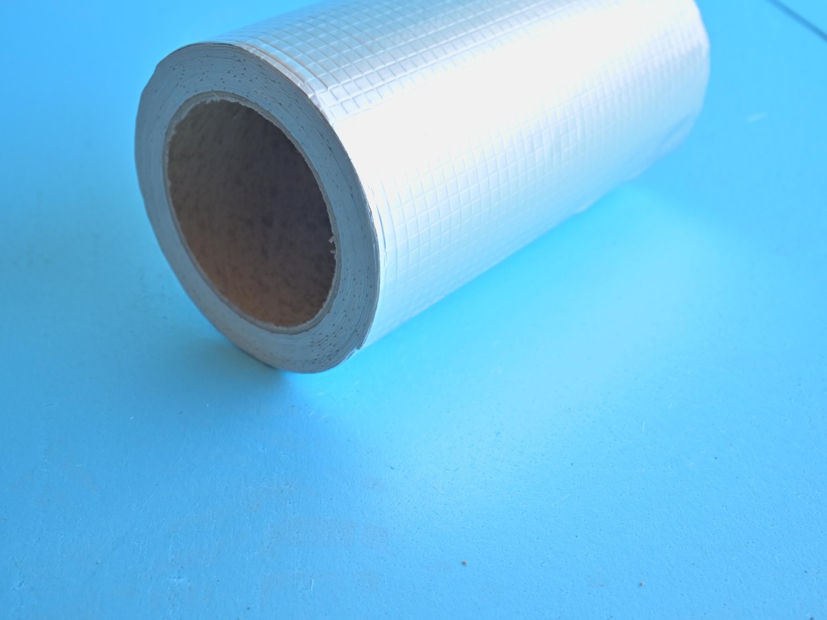 为什么XPS挤塑板能防潮抗压？深入解析其长期稳定性与耐久性的材料科学基础