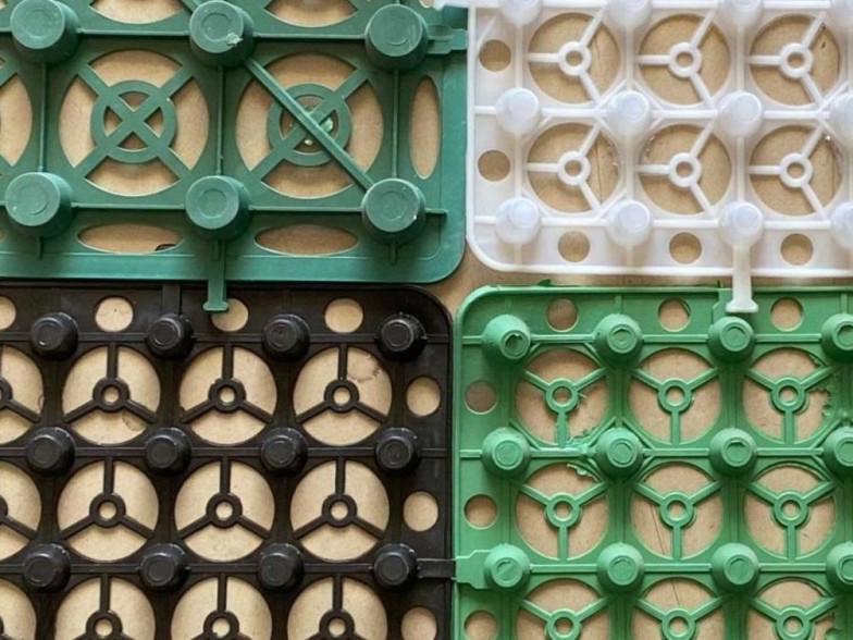 HDPE排水板(蓄排)