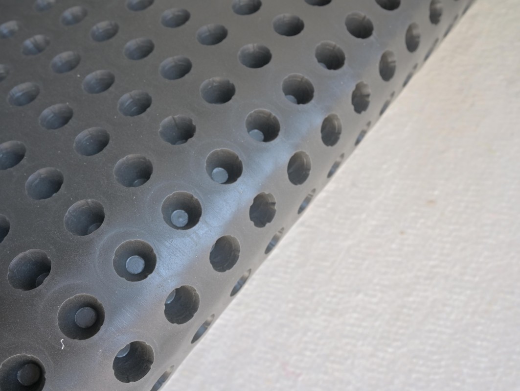 HDPE排水板(卷排)